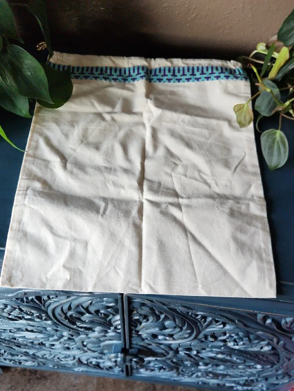 Tory Burch Drawstring Dust Bag with Blue-Green Trim NWOT
